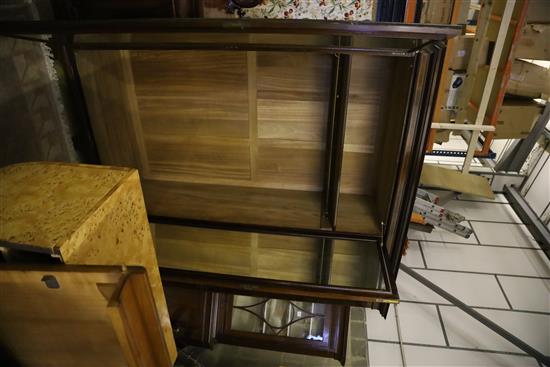 An Edwardian mahogany and boxwood line inlaid two door compactum wardrobe, W.194cm, D.61cm, H.215cm